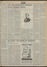 EEN STELSELMATIGE LOFREDE OP DE NEDERLANDERS Het Land van Rembrand na honderd jaar in NRC Handelsblad