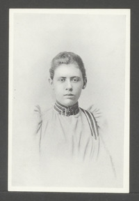Henriette Eduarda Douwes Dekker, kleindochter van Multatuli's broer Pieter 