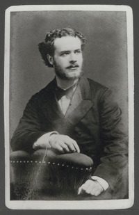 Portret van Edu Douwes Dekker, door Pagliano,1877, reproductie
