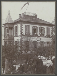 Nieder-Ingelheim: Villa Steig, het sterfhuis van Multatuli, onthulling van een door Nederlandse en Duitse vereerders geplaatste gedenksteen